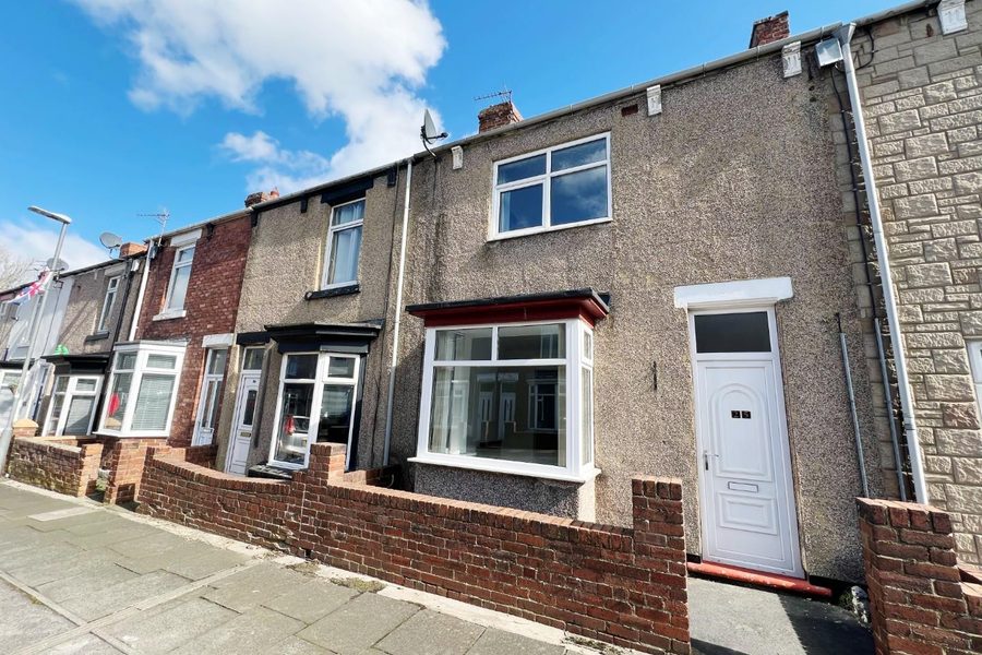 Lanark Terrace, Ferryhill, County Durham — refurbished 2-bedroom freehold mid-terrace let as UK transitional supported housing